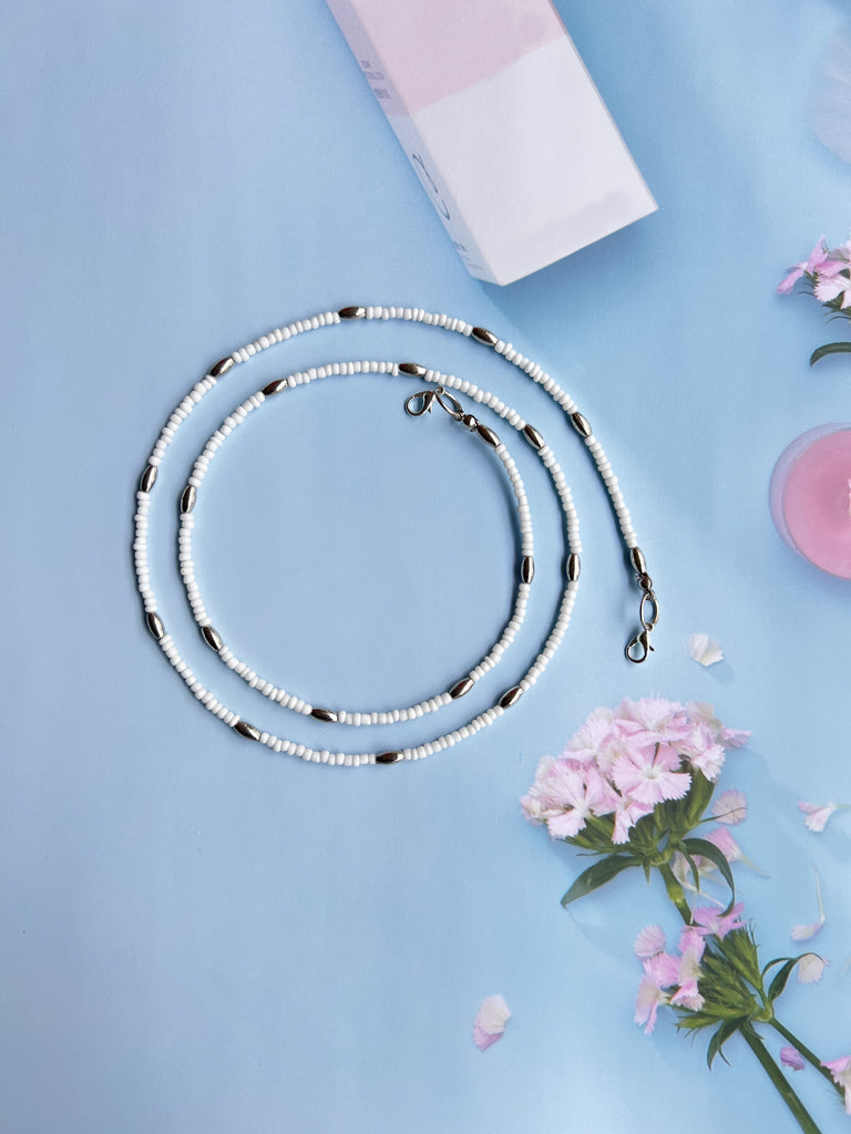 White & Silver Blend